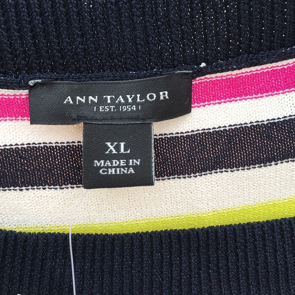 Ann Taylor Long Knit Nipped Waistline Black Trim - Picture 4 of 6